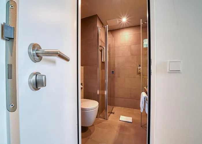 Отель Vienna House Easy By Wyndham 3*