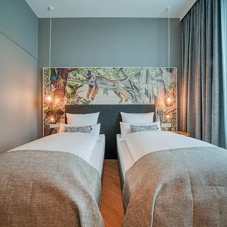 호텔 Vienna House Easy By Wyndham 3*