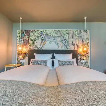 Vienna House Easy By Wyndham 호텔 3*