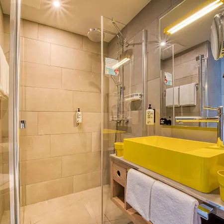 Vienna House Easy By Wyndham Hotel