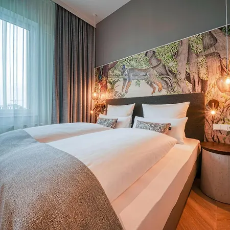 Vienna House Easy By Wyndham Готель