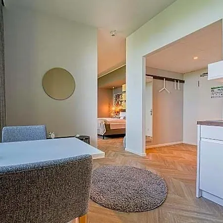 Vienna House Easy By Wyndham Отель 3*