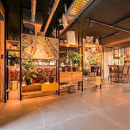 Отель Vienna House Easy By Wyndham 3*