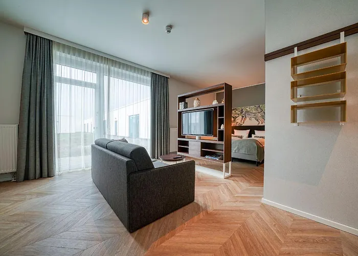 Hotel Vienna House Easy By Wyndham 3*